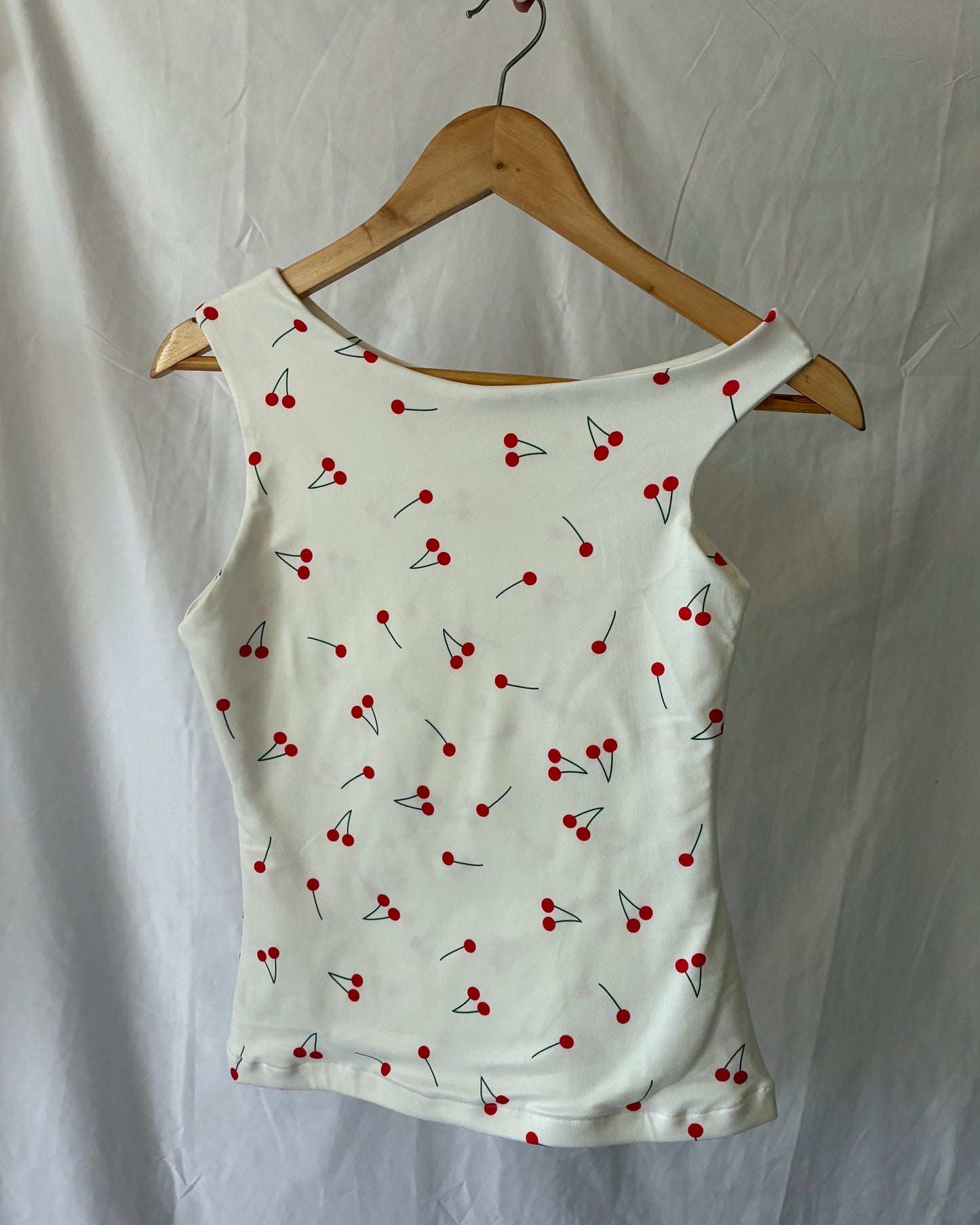 CHERRY TOP